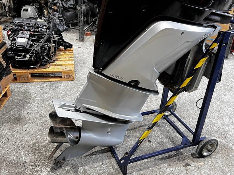 Used 300hp mercury V8 Verado 4 stroke 2020 model, XL or XXL shaft, full brand new rig kit included inc power steering - Image 3